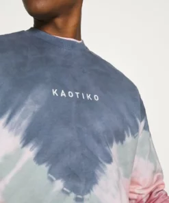 Kaotiko UNISEX- CREW TIE DYE BUSTER - Sweatshirt - Dark Blue -Kaotiko || Fire & Glory Populaire Magasin 0197ee0ac1d042d0a4a0deb2a789bb86
