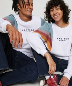 Kaotiko UNISEX CREW SEATTLE - Sweatshirt - Blanco -Kaotiko || Fire & Glory Populaire Magasin 027f2f8de60a4ad3b11e73b2779a6442