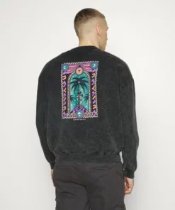 Kaotiko CREW WASHED PALM VIBES UNISEX - Sweatshirt - Black -Kaotiko || Fire & Glory Populaire Magasin 0ba0c6f0fa424d41a819b1c5bb4fd345