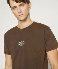 Kaotiko WASHED BRIGHTNESS UNISEX - T-Shirt Print - Brown -Kaotiko || Fire & Glory Populaire Magasin 22aeacefe80a47a798fdcf1d7da75988