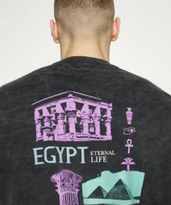 Kaotiko CREW WASHED RUINS UNISEX - Sweatshirt - Black -Kaotiko || Fire & Glory Populaire Magasin 2610d08c38dd4f63856eea3ab965533a