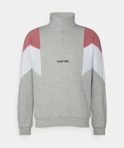 Kaotiko - Herren CREW BRENDAN - Sweatshirt - Grey/soft Burgundy 12 Kaotiko - Herren CREW BRENDAN - Sweatshirt - Grey/soft Burgundy -Kaotiko || Fire & Glory Populaire Magasin 2f8f9f4694f549759449208c1ba34f9a