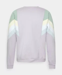 Kaotiko - Unisex CREW SEATTLE - Sweatshirt - Lila/green/cream/white -Kaotiko || Fire & Glory Populaire Magasin 362b2dd3e5694ab9a0aebd08bf79f6d0