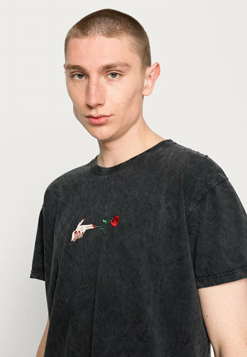 Kaotiko WASHED SHOOT LOVE UNISEX - T-Shirt Print - Black 7 Kaotiko WASHED SHOOT LOVE UNISEX - T-Shirt Print - Black – Bild 5