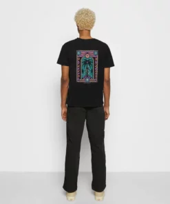 Kaotiko WASHED PALM VIBES UNISEX - T-Shirt Print - Black 12 Kaotiko WASHED PALM VIBES UNISEX - T-Shirt Print - Black -Kaotiko || Fire & Glory Populaire Magasin 54fb305e7e9f4b93a6a67c7e3f5c19c7