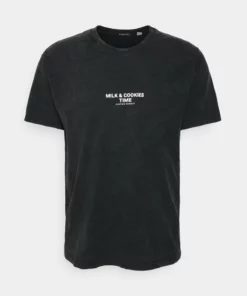 Kaotiko || Fire & Glory Populaire Magasin 41 Kaotiko WASHED MILK AND COOKIES - T-Shirt Print - Black - Unisex