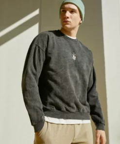 Kaotiko CREW WASHED RUINS UNISEX - Sweatshirt - Black -Kaotiko || Fire & Glory Populaire Magasin 6731e6dda9a84fb0a589136ee52bf31d