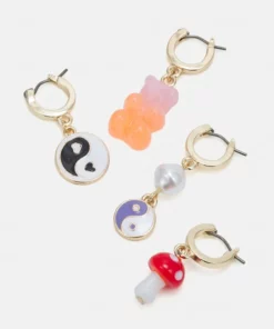 Fire & Glory JADA EARRINGS 4 PACK - Ohrringe - Gold-coloured - Damen -Kaotiko || Fire & Glory Populaire Magasin 779c9b8a92974fe582c7d1caf4ba923f