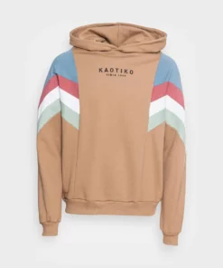 Kaotiko CAP EWAN UNISEX - Kapuzenpullover - Sand/fly Blue/burgundy -Kaotiko || Fire & Glory Populaire Magasin 8257e128552f4da6b5d669973cf610c4