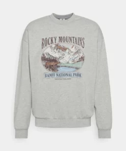 Kaotiko CREW ROCKS MOUNTAINS UNISEX - Sweatshirt - Grey -Kaotiko || Fire & Glory Populaire Magasin 82ba5789014c40789e59a33fb54235bb