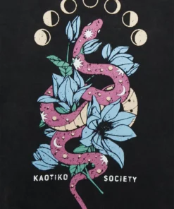 Kaotiko CREW WASHED COSMIC SNAKE UNISEX - Sweatjacke - Black -Kaotiko || Fire & Glory Populaire Magasin b5f4f39fbedf4d348460e797c38fe6da