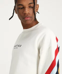 Kaotiko UNISEX - Sweatshirt - White -Kaotiko || Fire & Glory Populaire Magasin c496ab6e53e44977ba382463fc01a533