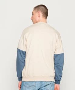 Kaotiko CREW BRUCE UNISEX - Sweatshirt - Beige/prusia -Kaotiko || Fire & Glory Populaire Magasin d51a551834eb49a09425bdd63b9093d3