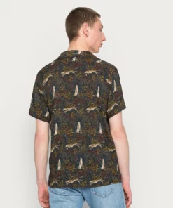 Kaotiko CAMISA CHEETAH UNISEX - Hemd - Navy 9 Kaotiko CAMISA CHEETAH UNISEX - Hemd - Navy -Kaotiko || Fire & Glory Populaire Magasin d874f311229c4117acf5e95e31106d62