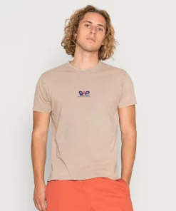 Kaotiko MIND WASHED UNISEX - T-Shirt Print - Hueso -Kaotiko || Fire & Glory Populaire Magasin e7d942c5c8a54161bda40a3f74f3bb94