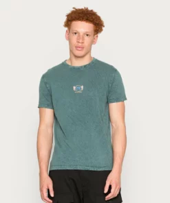 Kaotiko WASHED UNISEX - T-Shirt Print - Green -Kaotiko || Fire & Glory Populaire Magasin e92a15912ad143c3b4184efa5a9bdb25