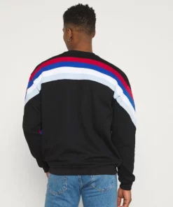 Kaotiko UNISEX CREW WALKER - Sweatshirt - Black -Kaotiko || Fire & Glory Populaire Magasin f3b58933999541bbad579b6241847b26