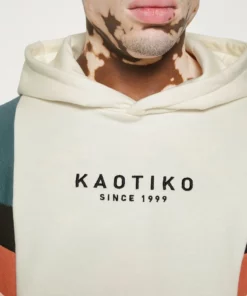 Kaotiko SUD CAP EWAN - Sweatshirt - Marfil/green - Herren 13 Kaotiko SUD CAP EWAN - Sweatshirt - Marfil/green - Herren -Kaotiko || Fire & Glory Populaire Magasin f73a1fcb4f9a435f8b7ec67078cfc1f4